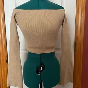 Forever 21 gold with metallic threads crop sweater bell sleeve size small